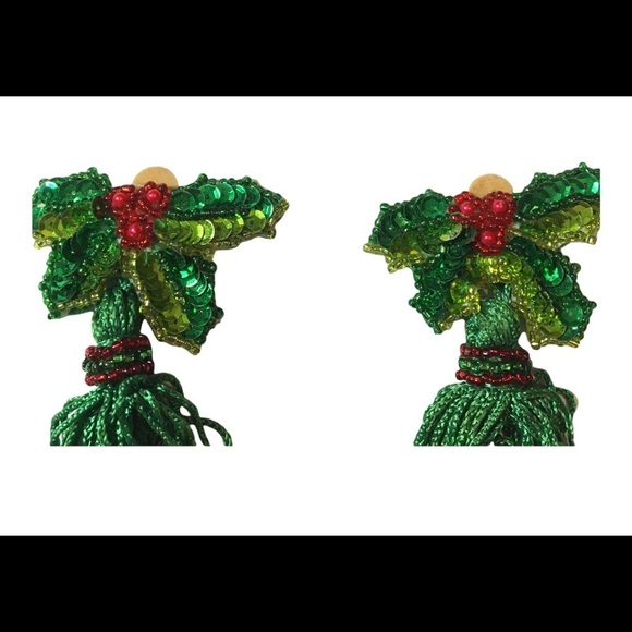 HANDMADE Christmas butterfly clip on tassels earrings green red - Picture 4 of 7